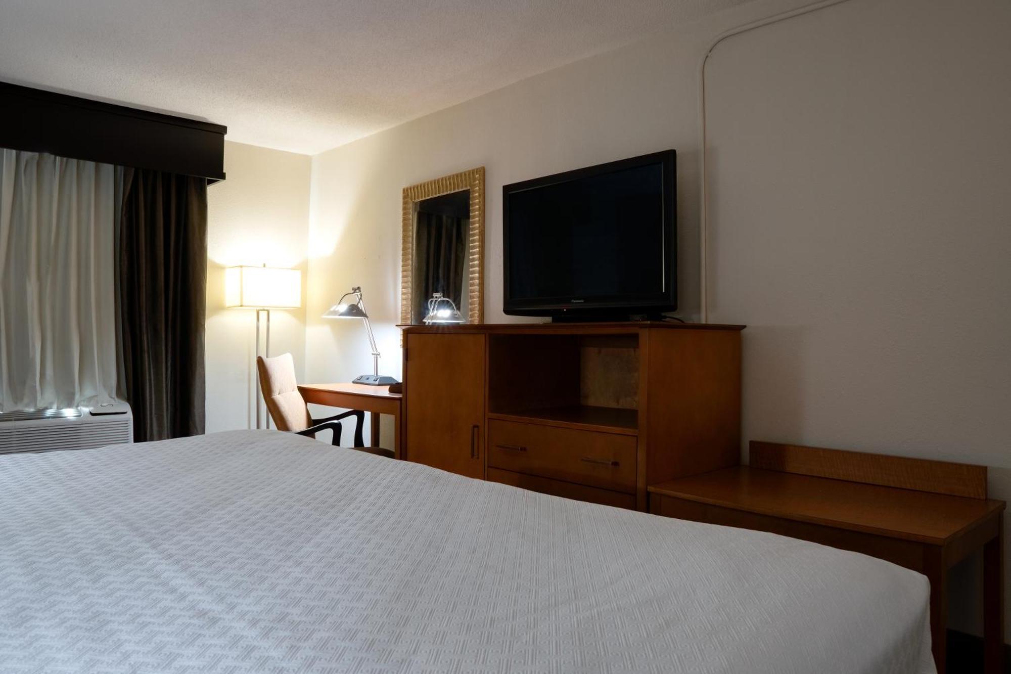 American Inn & Suites Ferndale Zewnętrze zdjęcie